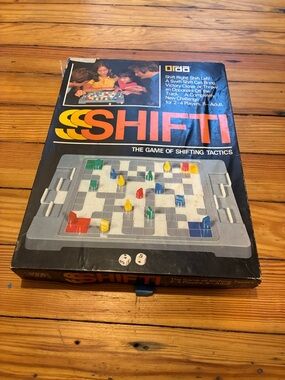 Rare Retro Shift! Board Game by Orda with Multicolor Pieces and Dice.